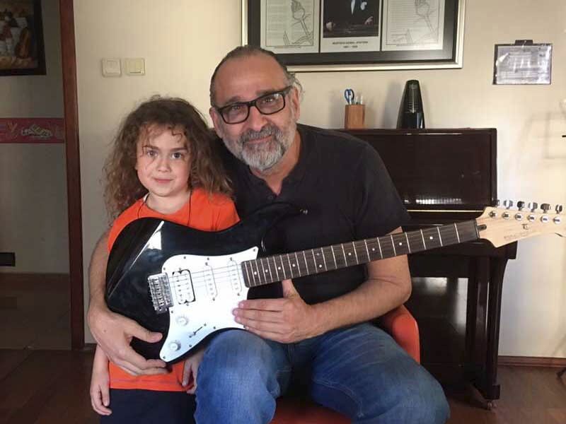 Elektro Gitar - Şefik Toker